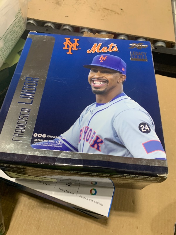 Photo 1 of Francisco Lindor (New York Mets) McFarlane MLB 7" Figure