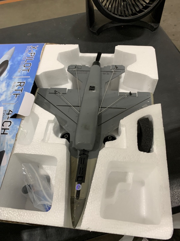 Photo 1 of volantexrc 4CH RC Plane 2.4GHz Jet F-16 Fighting Falcon RC Airplane Fighter Ready to Fly with Xpilot Stabilizer System, One Key Aerobatic Perfect for Adults ?Gray?