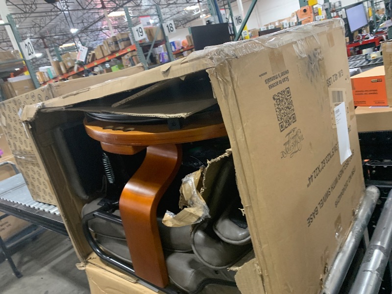 Photo 1 of Thomas Payne Signature RV Swivel Euro Recliner