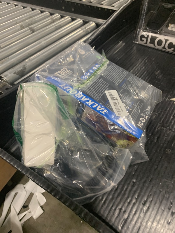 Photo 1 of Motorola Solutions, Talkabout T802, Portable FRS Two Way Radio 2 Pack Walkie Talkies Blue/Black 22 Channels 1 Dual Charging Tray 2 Remote Speaker Mics
