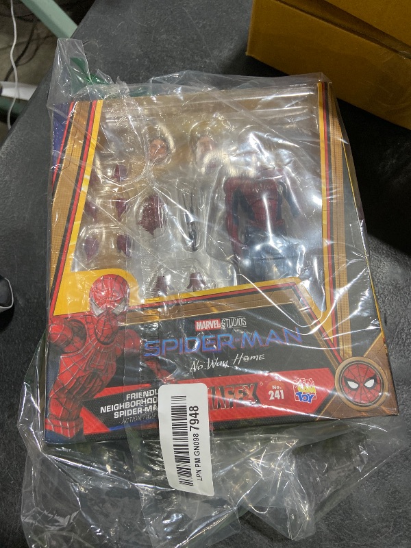 Photo 1 of MAFEX No.241 FRIENDLY NEIGHBORHOOD SPIDER-MAN Friendly Neighborhood Spider-Man, Total Height Approx. 5.9 inches (150 mm), Non-scale, Pre-painted Action Figure