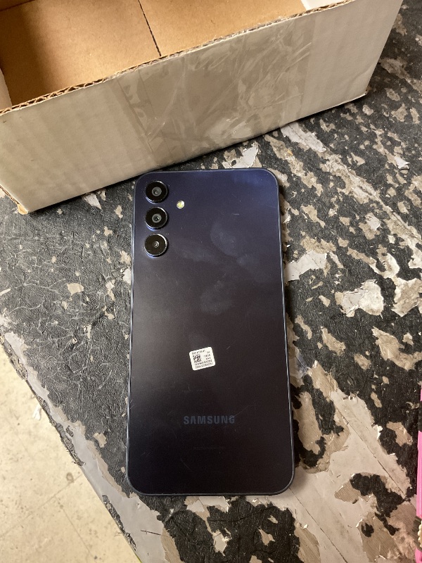 Photo 1 of Samsung Galaxy A16 5G A Series, Unlocked Android Smartphone, Large AMOLED Display, Durable Design, Super Fast Charging, Expandable Storage, 5G Connectivity, US Version, 2025, Blue Black *PARTS ONLY*