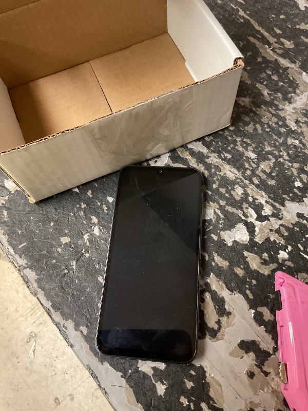 Photo 1 of Samsung Galaxy A16 5G A Series, Unlocked Android Smartphone, Large AMOLED Display, Durable Design, Super Fast Charging, Expandable Storage, 5G Connectivity, US Version, 2025, Blue Black *PARTS ONLY*