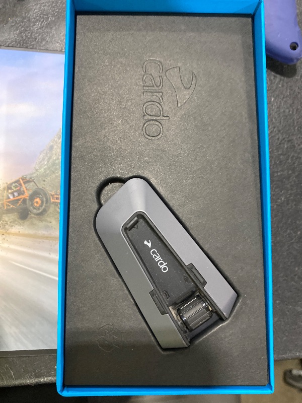 Photo 1 of Cardo PACKTALK Edge Motorcycle Bluetooth Communication System Headset Intercom - Single Pack