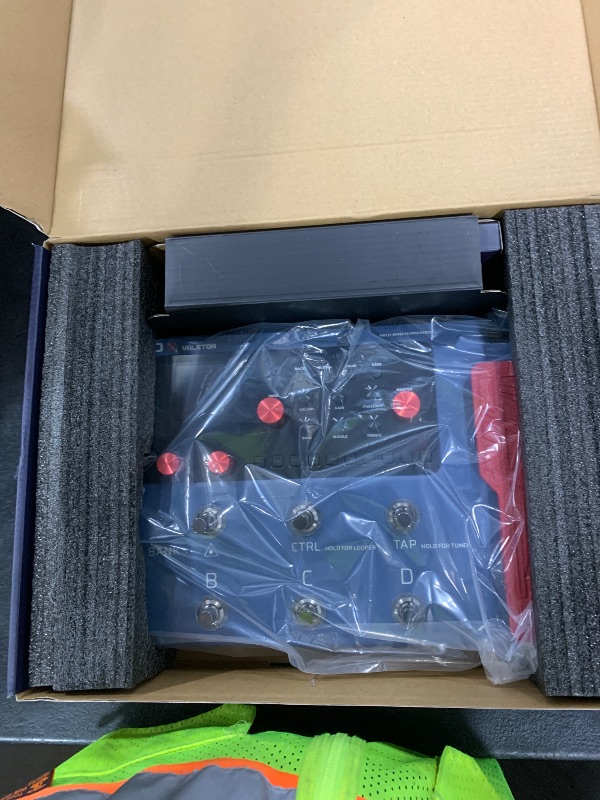 Photo 1 of VALETON Multi Effects Processor Pedal with Expression Pedal FX Loop MIDI I/O Amp Modeling IR Cabinets Simulation Stereo OTG USB Audio Interface GP-200X (Include 10 Pcs Additional Footswitch Toppers)