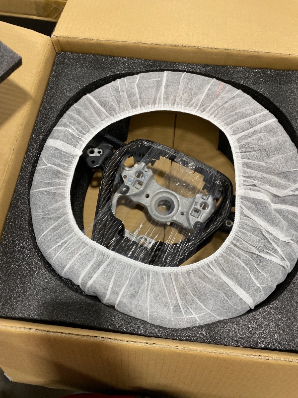 View 3 of Automotive Carbon Fiber Steering Wheel For Toyota Camry SE XSE XLE 2018 2019 2020 2021 2022 2023 Carbon Fiber Leather Steering Wheel
