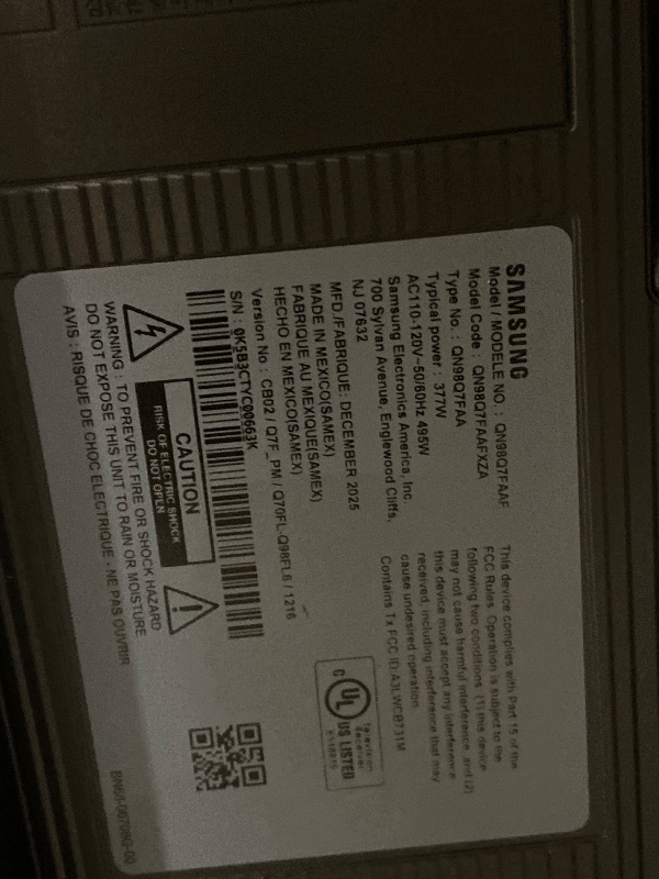Photo 1 of Samsung 98-Inch Class QLED Q7F Series Samsung Vision AI Smart TV (2025 Model, 98Q7F) Quantum HDR, Object Tracking Sound Lite, Q4 AI Gen1 Processor, 4K upscaling, Gaming Hub w/Alexa Built-in. SALVAGE FOR PARTS ONLY