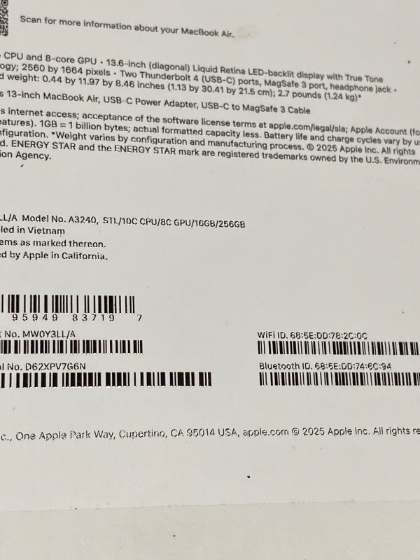 Photo 1 of Apple 2025 MacBook Air 13-inch Laptop with M4 chip: Built for Apple Intelligence, 13.6-inch Liquid Retina Display, 16GB Unified Memory, 256GB SSD Storage, 12MP Center Stage Camera, Touch ID; Starlight