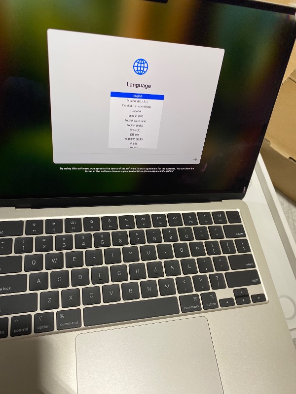 Photo 1 of Apple 2025 MacBook Air 13-inch Laptop with M4 chip: Built for Apple Intelligence, 13.6-inch Liquid Retina Display, 16GB Unified Memory, 256GB SSD Storage, 12MP Center Stage Camera, Touch ID; Starlight