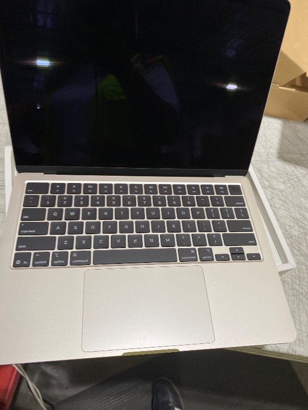 Photo 1 of Apple 2025 MacBook Air 13-inch Laptop with M4 chip: Built for Apple Intelligence, 13.6-inch Liquid Retina Display, 16GB Unified Memory, 256GB SSD Storage, 12MP Center Stage Camera, Touch ID; Starlight