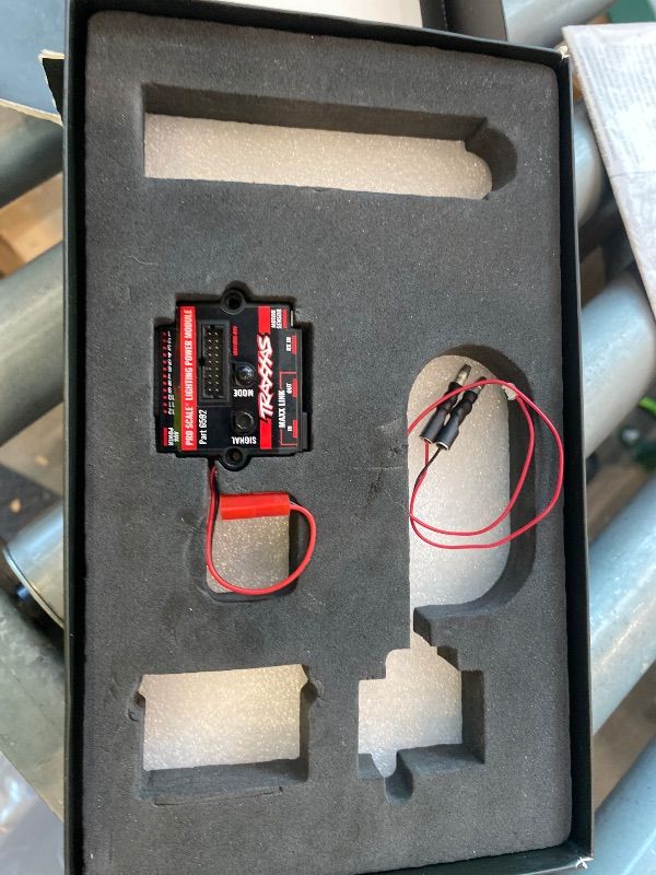 Photo 1 of [PARTIAL SET] Traxxas Pro Scale Advanced Lighting Control System
