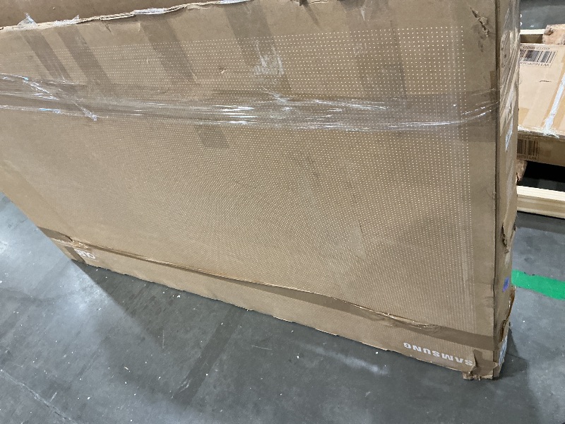 Photo 1 of [Missing Remote] Samsung 77-Inch Class OLED S90H Series Samsung Vision AI Smart TV (2026 Model, 77S90H) OLED HDR+ with Glare Free, NQ4 AI Gen3 Processor, 4K AI Upscaling Pro, AI Motion Enhancer Pro, Alexa Built-in NO POWER BOX NO CRACKS CAN’T TURN ON WITH