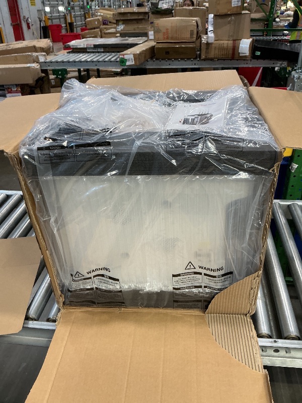 Photo 1 of [USED] Snapmaker U1 3D Printer,4 Toolheads with 5 Seconds Toolchanger,Multi Color&Multi Material Printing, 5X Faster and 5X Less Waste,Smart Calibration,CoreXY 500mm/s Speed,270x270x270mm Large Build Size