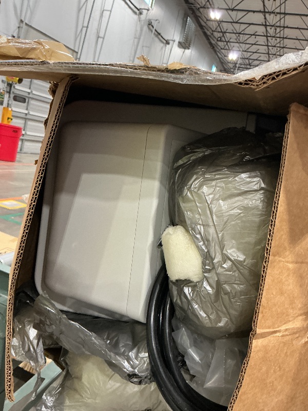 Photo 1 of [DAMAGED] Kenmore  Water Softener System – 40,000 Grain Capacity with Salt Saving Technology – Whole Home Hard Water & Iron Reduction – Compact, Easy Install