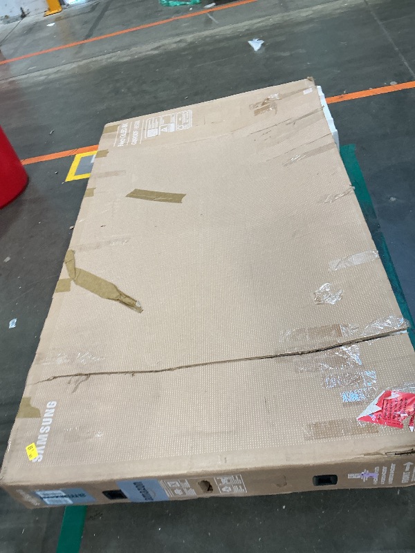 Photo 1 of ***** PARTS ONLY****** Samsung 85-Inch QLED 8K Smart TV (QN900F)