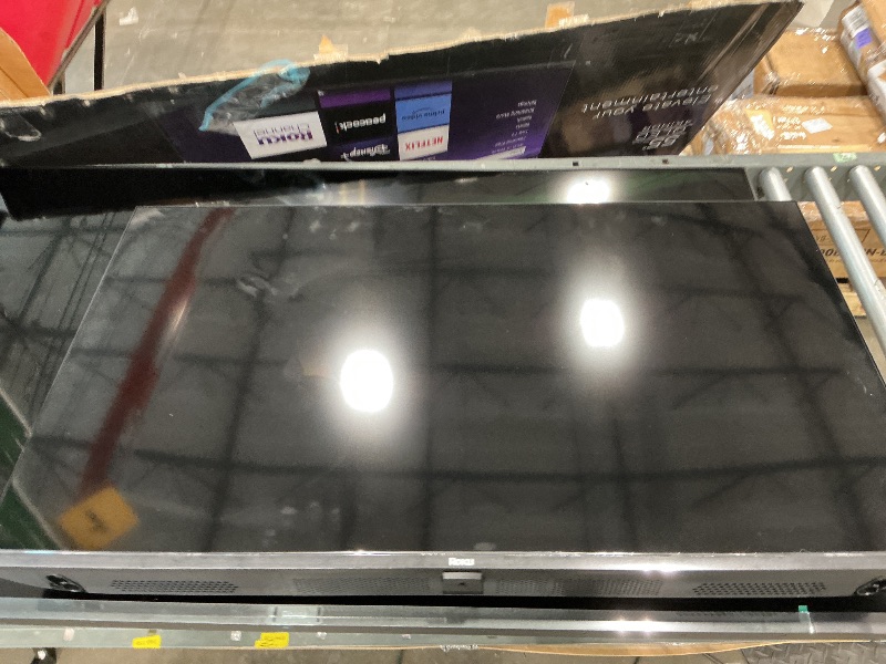Photo 1 of ******PARTS ONLY******Roku Smart TV – 55-Inch Pro Series 4K QLED RokuTV with Backlit Roku Voice Remote Pro, Dolby Vision IQ, 120Hz Refresh Rate – Live Local News, Sports, Gaming