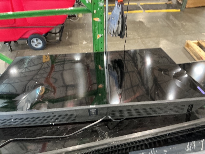 Photo 1 of ********* PARTS ONLY*************50-Inch QLED 4K Smart TV