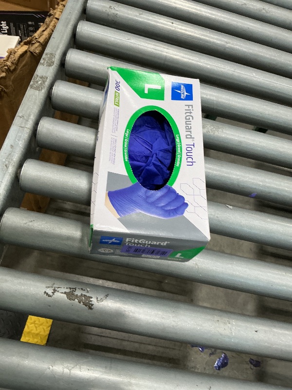 View 2 of [NOT THE FULL 300 COUNT] Medline FitGuard Touch Nitrile Exam Gloves, 300 Count, Large, Powder Free, Disposable, Not Made with Natural Rubber Latex, Excellent Sense of Touch for Medical Tasks, Durable for Household Chores