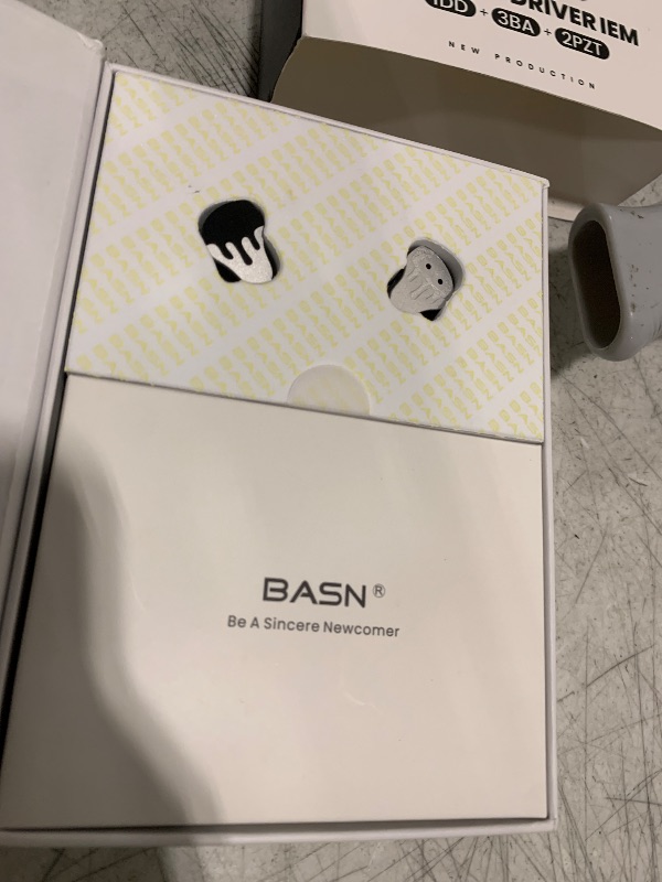 Photo 1 of BASN BmasterX in Ear Audio Monitor, Hybrid 6 Drivers IEM Earphones with Crystal Clear Sound, Detachable Cable Plus Carrying Case Fit Kit for Musician, Stage, Studio (3.5mm & 4.4mm Jack, Black/White)