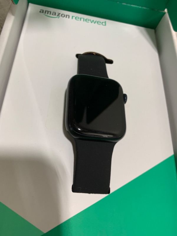 Photo 1 of Apple Watch Series 9 [GPS, 45mm] - Midnight Aluminum Case with Midnight Sport Band, M/L (Renewed Premium)
