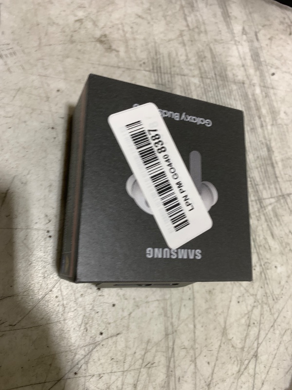 Photo 1 of Samsung Galaxy Buds 4 Pro (2026) AI True Wireless Bluetooth Earbuds, Hi-Res Audio, 2-Way Speaker, ANC 2.0, Optimized Comfort, IP57, Live Translation, White [US Version, 2 Yr Warranty]