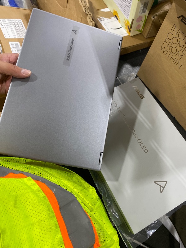 Photo 1 of ASUS ZenScreen Duo OLED 360° Foldable Portable Monitor (MQ149CD) - Dual 14-inch, 16:10, 1920x1200, DisplayHDR400 True Black, 100% DCI-P3, Delta<2, Dual USB-C, Mini-HDMI, Kickstand, 3 yr Warranty