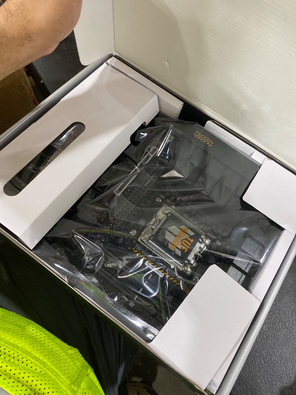 Photo 1 of ASUS TUF Gaming B650-PLUS WiFi AMD B650 AM5 Ryzen™ Desktop 9000 8000 and 7000 ATX Motherboard, 14 Power Stages, PCIe® 5.0 M.2, DDR5 Memory, WiFi 6 and 2.5 Gb Ethernet, USB4® Support Aura Sync