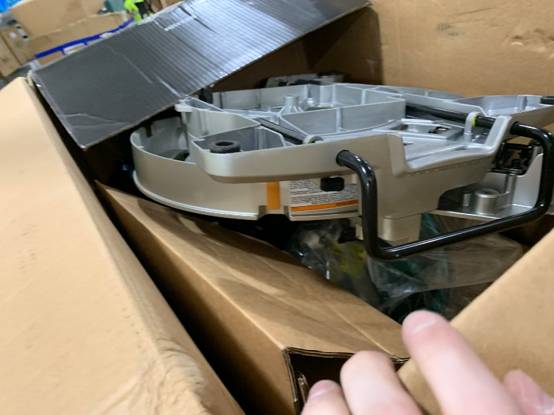 Photo 1 of Makita LS1019L 10" Dual-Bevel Sliding Compound Miter Saw with Laser