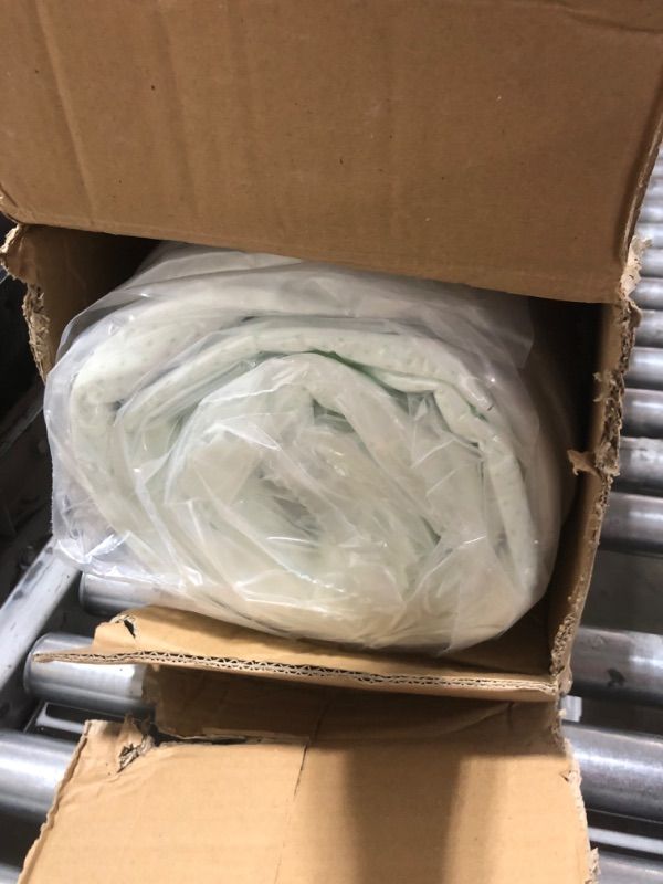 Photo 1 of ZINUS MATTRESS 10" MATTRESS 