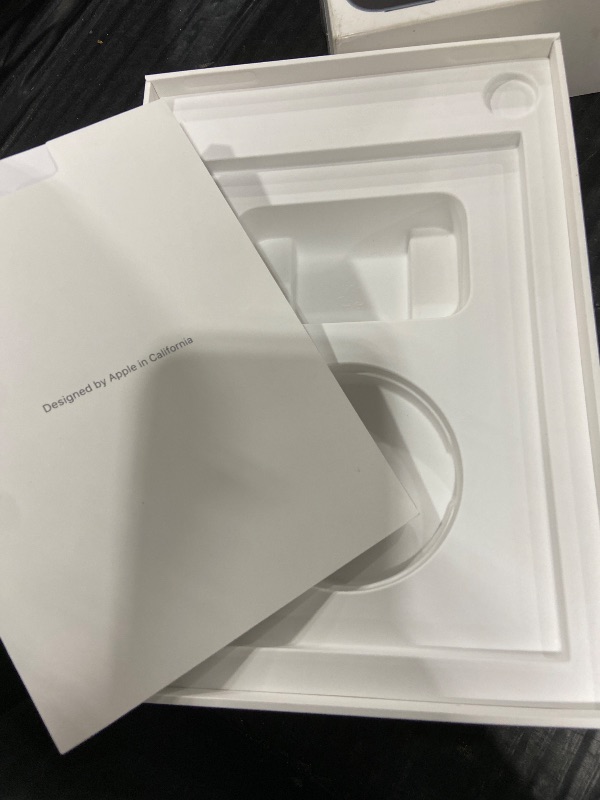 Photo 1 of Apple iPad mini (A17 Pro): Apple Intelligence, 8.3-inch Liquid Retina Display, 128GB, Wi-Fi 6E, 12MP Front/12MP Back Camera, Touch ID, All-Day Battery Life — Blue- IPAD ONLY