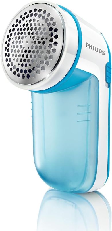 Photo 1 of Philips Fabric Shaver, Removes Fabric Pills, Suitable for All Garments, Large Blade Surface, Cleaning Brush, Includes Batteries, Blue (GC026/00)