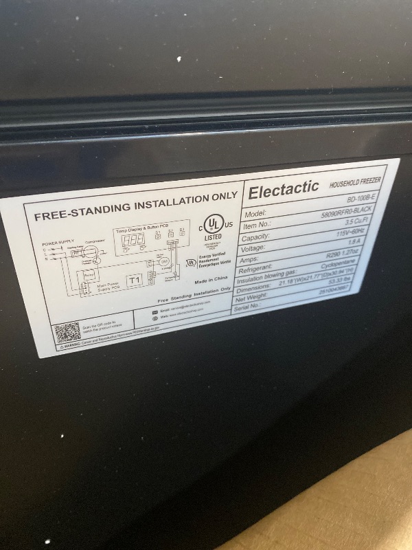 View 5 of minor damage -------------------------------COWSAR 3.5 Cu.Ft Chest Freezer, 14? to -40? Ultra-Low Temperature Deep Freezer with 2 Removable Stainless Steel Baskets, Electronic Control, 7 Level Adjustable Thermostat