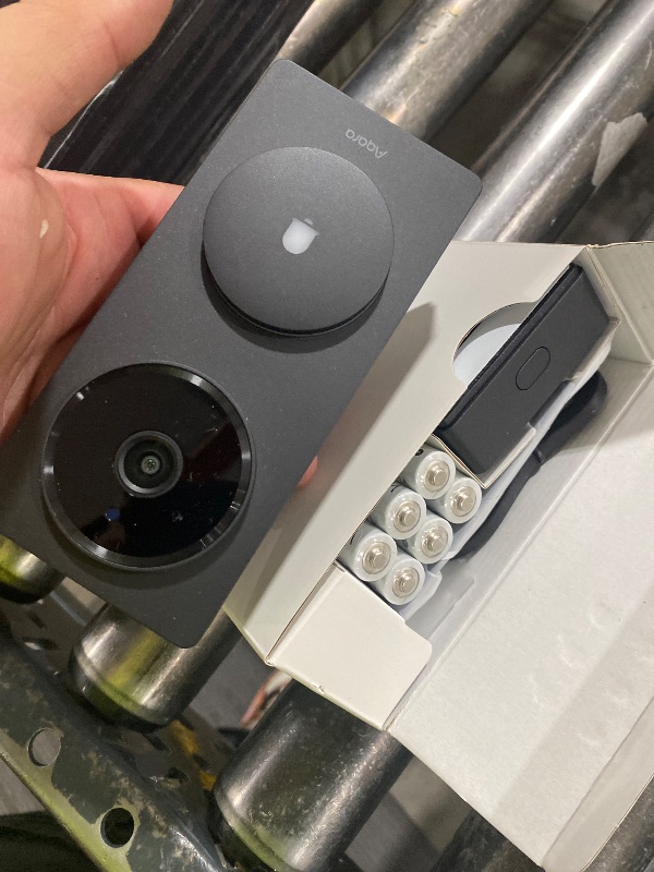 Photo 1 of Aqara Smart Doorbell Camera G410 with Chime, 2K, HomeKit Secure Video, 2-Way Audio, Built-in Matter Hub, Wireless/Wired, Supports Apple Home, Alexa, Google, Home Assistant, 2.4G/5GHz Wi-Fi, Black