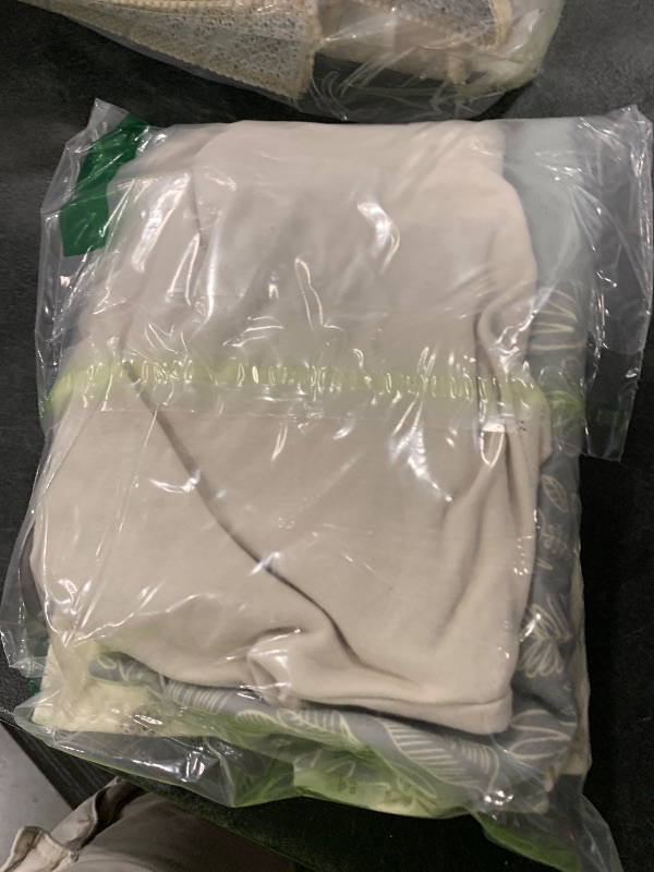 Photo 1 of SwaddleMe by Ingenuity Monogram Collection Baby Swaddle, 100% Cotton, Improves Sleep & Calms Startle Reflex, 0-3 Months, Pocket Fold Design for Easy Changes, 1.0 TOG, 3-Pack - Born Free