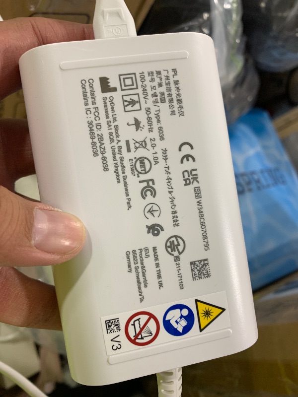 Photo 1 of Braun Skin i-Expert Smart IPL PL7219 at Home Laser Hair Removal for Women and Men with App, Premium Pouch, Venus Razor, 2 Smart Heads, Facial Trimmer