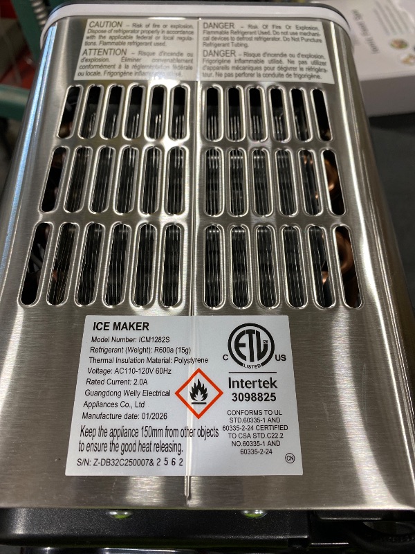 Photo 1 of Aeitto Ice Maker Countertop 26lbs/24H, 8 Ice Cubes 2 Sizes of Bullet Ice Ice Machine Ready in 6 Mins, Portable Ice Makers with Basket & Scoop, Auto Self-Cleaning for Home/Kitchen/Office Stainless