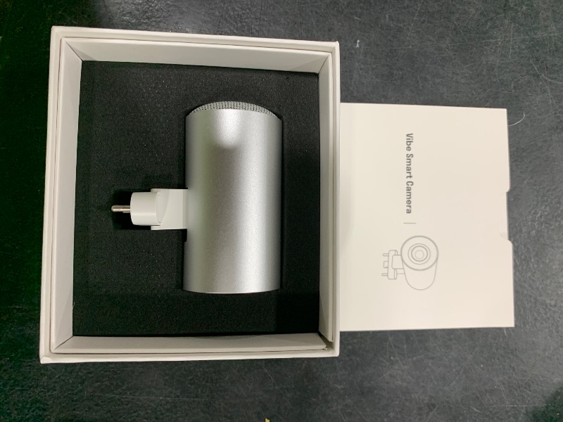 Photo 1 of Vibe Smart Camera Smart Whiteboard, 4K Meeting Room Video Camera, 6 Microphones, Wide Field of View 142°, AI-Powered Tracking & Auto Framing
