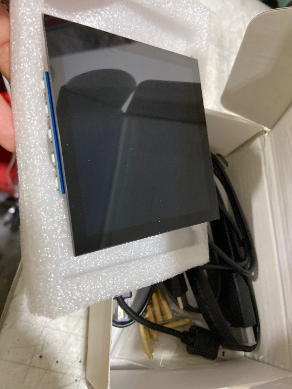 Photo 1 of waveshare 4inch HDMI Capacitive Touch IPS LCD Display Compatible with Raspberry Pi 4B/3B+/3A+/2B/B+/A+/Zero/Zero W/WH/Zero 2W CM3+/4 720×720 Resolution Supports Jetson Nano/Windows