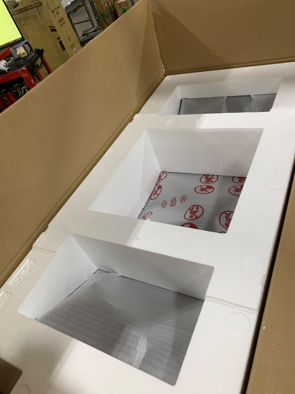 Photo 1 of FOR PARTS, DOES NOT FUNCTION**********LG 45GX900A-B 45-Inch Ultragear WQHD (3440 x 1440) OLED Curved Gaming Monitor, 240Hz, 0.03ms, NVIDIA G-Sync, VESA DisplayHDR True Black 400, HDMI 2.1, DisplayPort, USB Type-C PD 65W, Black
