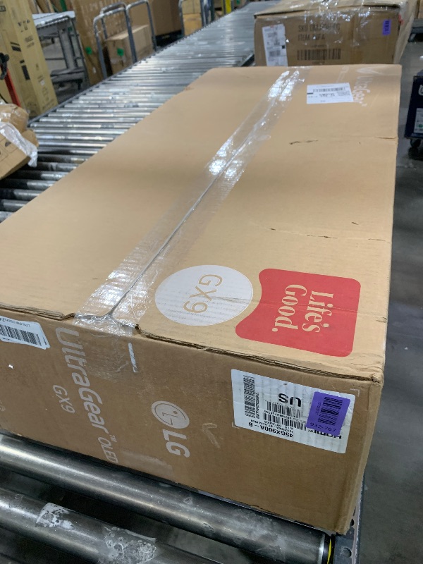 Photo 1 of FOR PARTS, DOES NOT FUNCTION**********LG 45GX900A-B 45-Inch Ultragear WQHD (3440 x 1440) OLED Curved Gaming Monitor, 240Hz, 0.03ms, NVIDIA G-Sync, VESA DisplayHDR True Black 400, HDMI 2.1, DisplayPort, USB Type-C PD 65W, Black