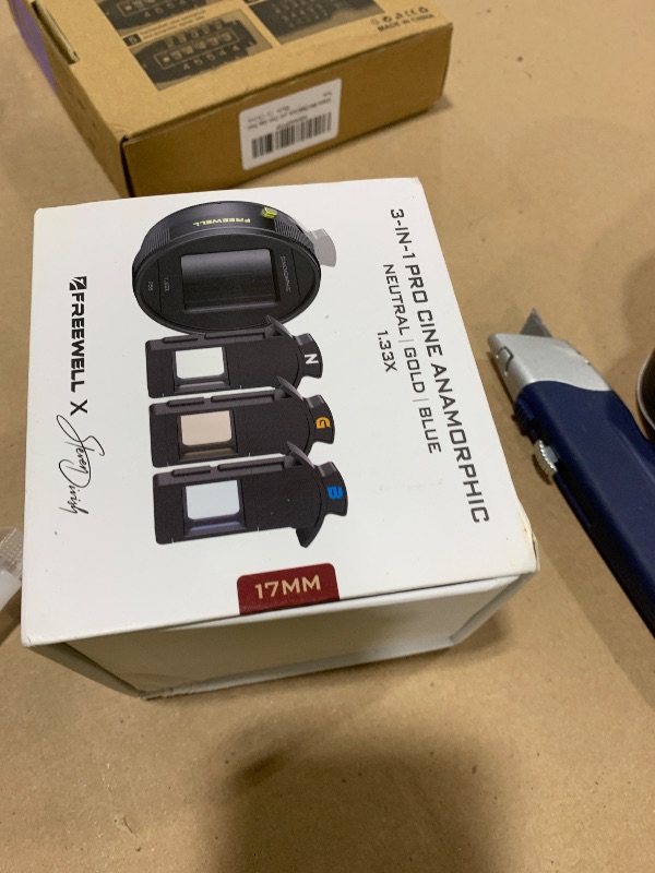 Photo 1 of Freewell 1.33x Anamorphic Lens for iPhone & Samsung - 3 Flare Colors in One Lens (Neutral, Gold, Blue) - Cinematic Smartphone Lens with Oval Bokeh - Compatible with 17mm Mount Phone Case & Cage.