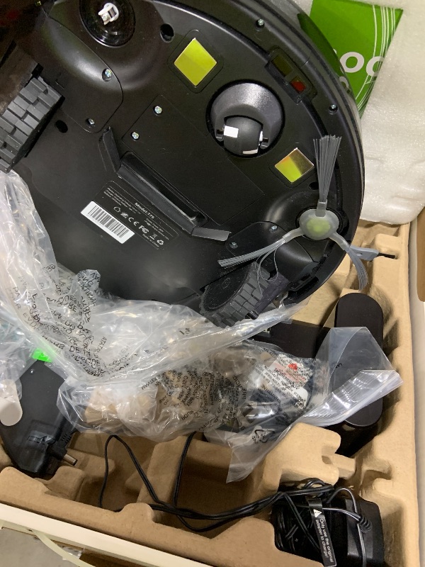 Photo 1 of UMMUND Vacuum Mop Robot T7SBK 0226B