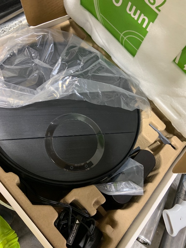 Photo 1 of UMMUND Vacuum Mop Robot T7SBK 0226B