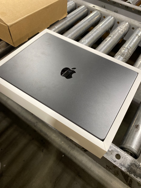 Photo 1 of Apple 2024 MacBook Pro Laptop with M4 chip with 10?core CPU and 10?core GPU: Built for Apple Intelligence, 14.2-inch Liquid Retina XDR Display, 16GB Unified Memory, 1TB SSD Storage; Space Black