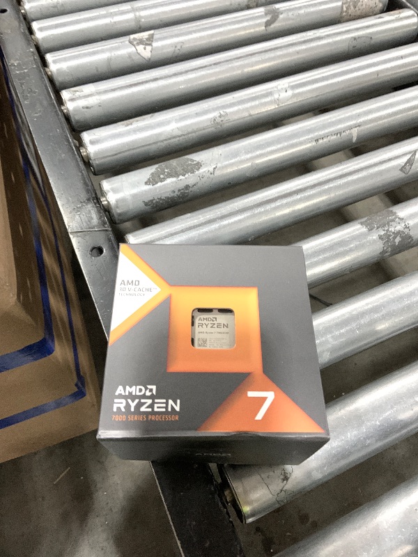 Photo 1 of AMD Ryzen 7 7800X3D Processor 4.2 Ghz 96 Mb L3 Box, W128303129 (Ghz 96 Mb L3 Box)