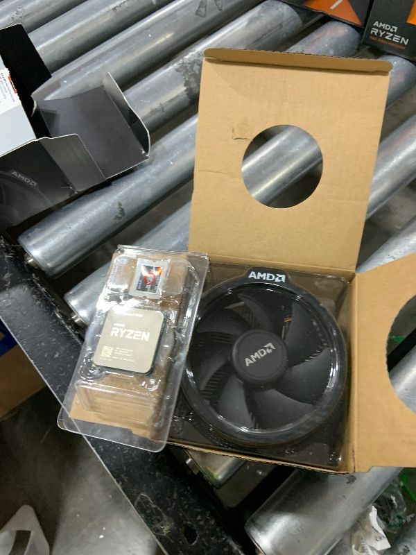 Photo 1 of AMD Ryzen™ 7 5700G 8-Core, 16-Thread Desktop Processor with Radeon™ Graphics