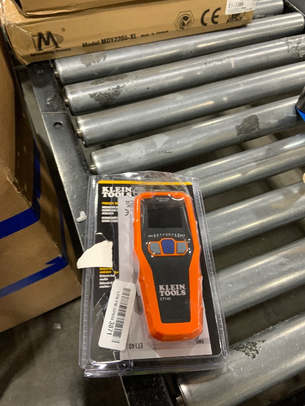 Photo 1 of Klein Tools ET140 Pinless Moisture Meter for Non-Destructive Moisture Detection in Drywall, Wood, and Masonry; Detects up to 3/4-Inch Below Surface