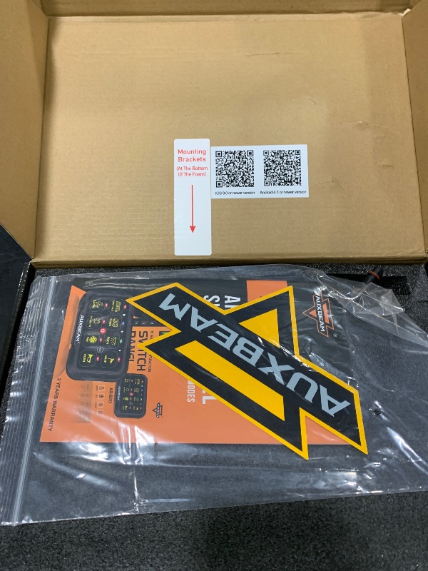 Photo 1 of Auxbeam 8 Gang Switch Panel AR-820 Bluetooth RGB Switch Pod Automatic Dimmable Multifunction Switch w/Toggle Momentary Pulsed Control Panel for UTV ATV Truck Car RV Boat Waterproof 3 Years Warranty