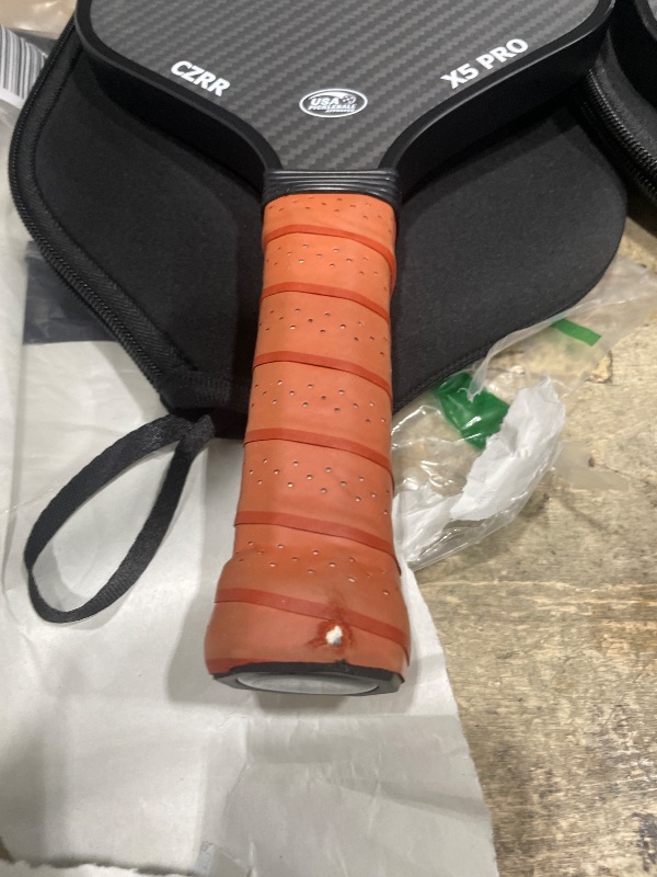 Photo 1 of ***SEE NOTES ***CZRR Pickleball Paddles, USA Pickleball Approved, 3K Carbon Fiber, 2 Pack