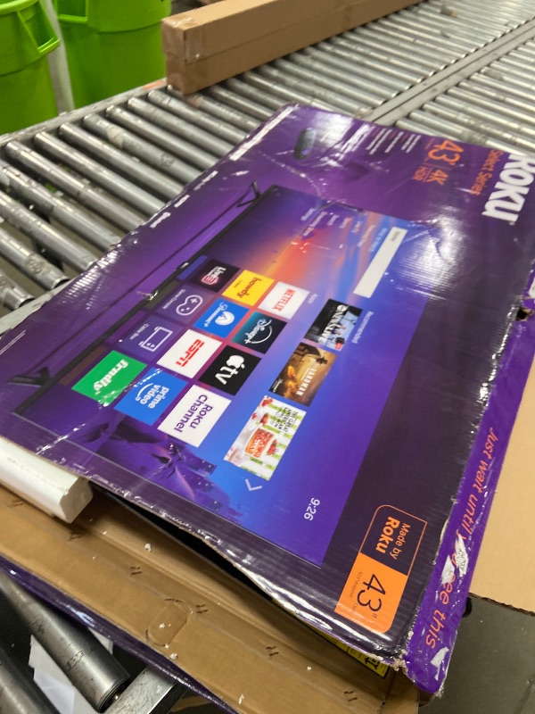 View 3 of **did not turn on** Roku 43" 4K HDR Smart TV
